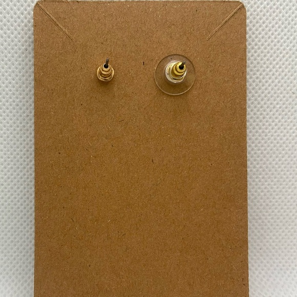 Elegant Gold and Silver Stud Earrings - Picture 2 of 3